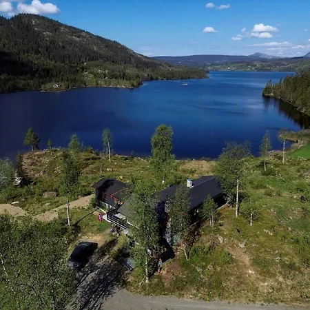 Hébergement de vacances Large Secluded With And View In Valdres *