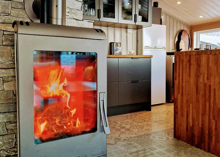 Hébergement de vacances Large Secluded With And View In Valdres *